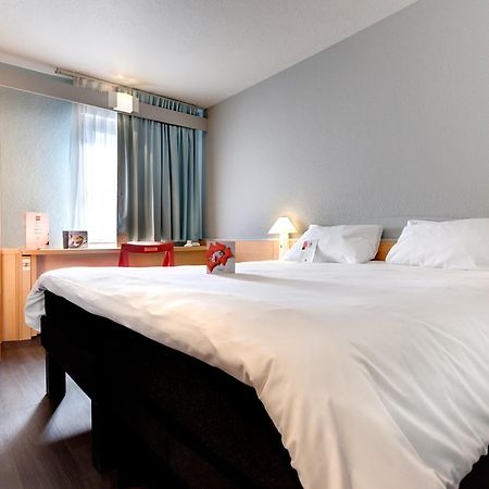 Ibis Agen Centre Gare Hotell Eksteriør bilde