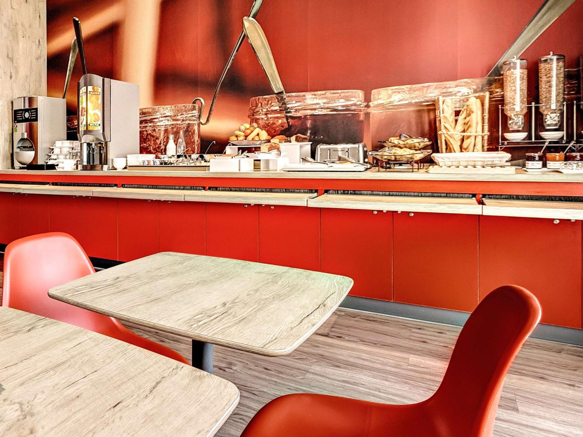 Ibis Agen Centre Gare Hotell Eksteriør bilde