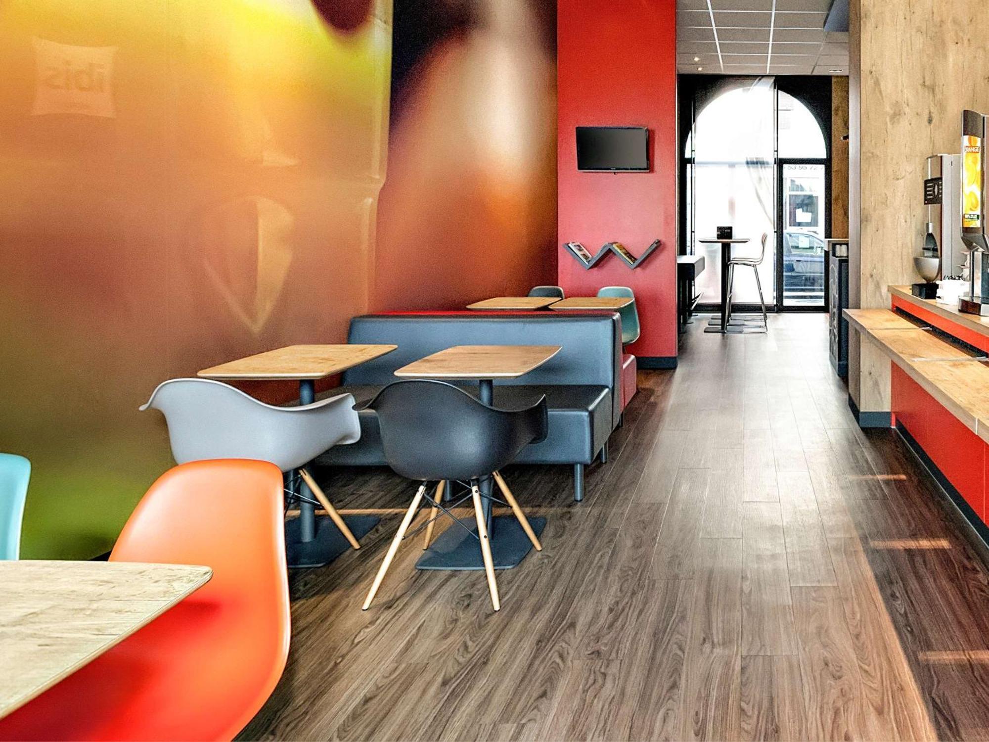 Ibis Agen Centre Gare Hotell Eksteriør bilde